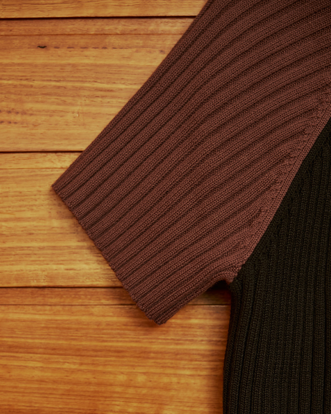 Vector Ribbed Knit
